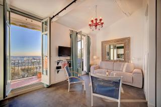 EXCEPTIONNEL 3 PIECES AVEC TERRASSE VUE SUR VIEUX PORT CENTRE VILLE l! A2B195 - Cannes - 8