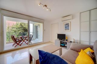2 PIECES MODERNE AVEC TERRASSE ET PARKING A 3MN DES PLAGES !l- A1B230 - Cannes - 3
