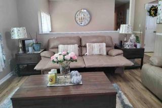 Smart Entire Loft, 3 br, 2 bath, with 3 tv - 7