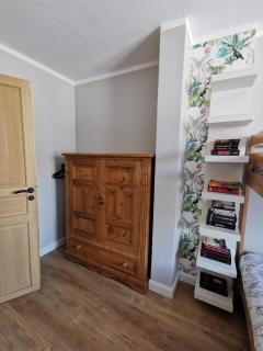 Toulon centre ancien proche gare et départ Corse- 5 pers - FREEWIFI - AC - 2