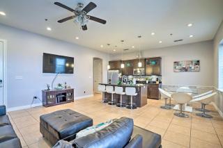 Updated Fiesta Isles Condo with Bay Views and Pool! - 0
