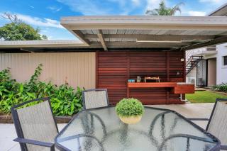 Nautilus Beachside Apartments - Bargara - 1