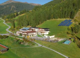 Jugend- und Familienhotel Venedigerhof - Neukirchen am Grossvenediger - 0