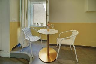 STUDIO MODERNE CENTRE HISTORIQUE DE CANNES VIEUX PORT-BAS SUQUET l- A0B65 - Cannes - 2