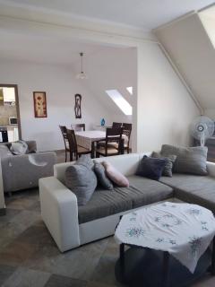 Tímár Apartman Eger - Eger - 9