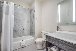 Americas Best Value Inn & Suites Houston at Hwy 6 - Houston - 2