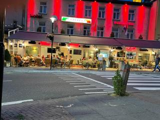 Hotel Restaurant La Piazza - Valkenburg aan de Geul - 8