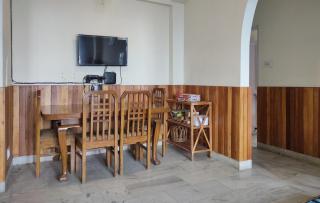 Curve Villa Vacation Homes - 7