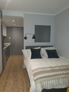 1-on-Albert Studio Apartments - Città del Capo - 4