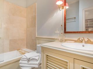 Elegant 3-Bedroom Apartment in Exclusive Barrio Salamanca Stylish & Spacious, Padilla III - Madrid - 1