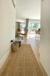 Oasis Beach Apartment - 7