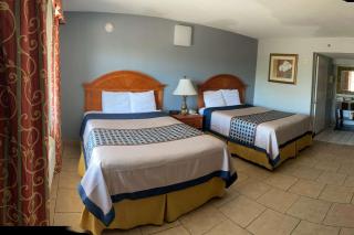 Travelodge by Wyndham Venice - Venice - 1