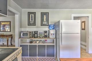 Crescent City Apartment with Easy Lake Access! - Crescent City - 2