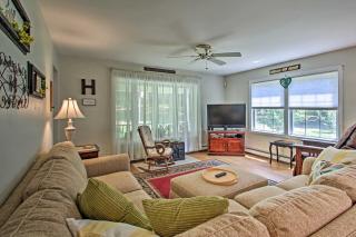 White Mountains Escape with Hot Tub and Fire Pit! - Ossipee - 1