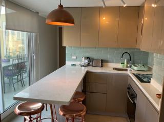 Apartament Condo Amueblado, ENCOMENDEROS 200 El Golf, Las Condes Santiago con vista al Costanera Center - Santiago - 4