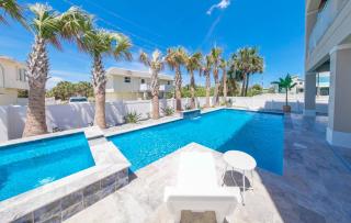 Villa Nautilus New Lux 3 Story Pool Hot Tub Home with Elevator- Steps away from the beach - Palm Coast - 5