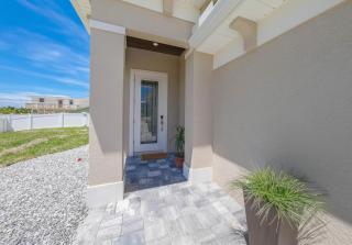 Villa Nautilus New Lux 3 Story Pool Hot Tub Home with Elevator- Steps away from the beach - Palm Coast - 3