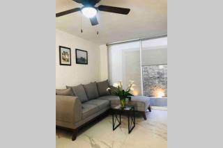 Cerca de plaza galerías, est chivas, Metropolitano - Guadalajara - 4