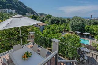Casa Gege', for up to 5 guests, shared pool, Sorrento center - Sorrento - 0