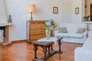 Casa Gege', for up to 5 guests, shared pool, Sorrento center - Sorrento - 5