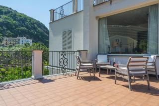 Casa Gege', for up to 5 guests, shared pool, Sorrento center - Sorrento - 3