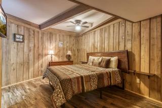 Three Bears Den, Hot Tub, Pool table, Pool Access, 1089 FREE tickets each paid day, Dollywood Inclu - 4