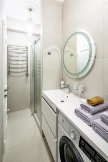 Grand Apartment Lviv - Lviv - 3