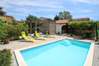 Apartments Green Garden - Labinci - 0
