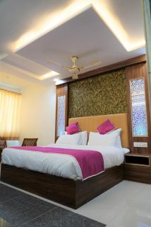 HOTEL THE BLACKSTONE - 5
