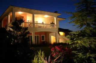 Luxurious Independent Room and Garden - 5
