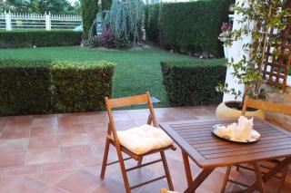 Luxurious Independent Room and Garden - Leptokaryá - 2