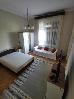 Antikvilla Apartman - Szeged - 4
