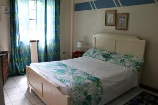 Tropical Breeze Vacation Home and Apartments - Gros Islet - 7