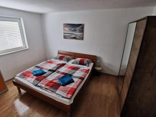 Apartment Simona - Extra comfort with large terrace and jacuzzi - 3