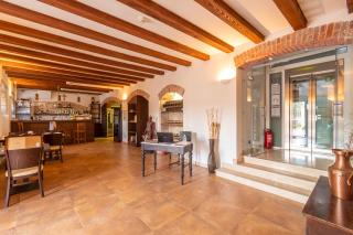 B&B Heritage Villa Apolon - Stari Grad - 2