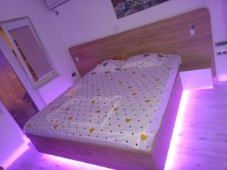 Apartment Nenov - Escópia - 9