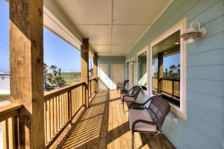 The Beach House AVEH519 - 3