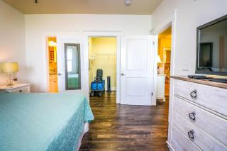 Beautiful two-bedroom with bay views in the lovely Pointe West Resort - Galveston - 8