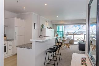 QV Elegant Modern Apt with Water View - 982 - Auckland - 1