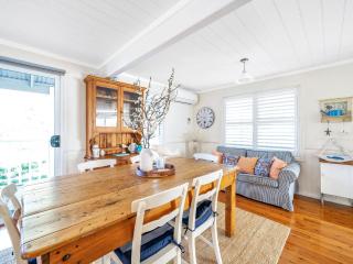 Mermaid Cottage at Hyams Beach - Hyams Beach - 2