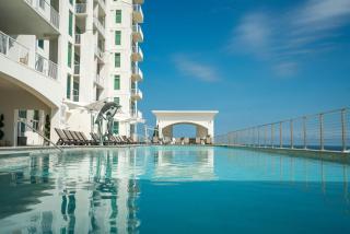 Sea it All Infinity pool ocean views steps from the beach - a perfect romantic getaway - Galveston - 8