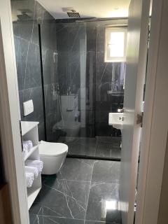 Hotel Viroi - Vlorë - 3