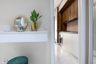 Cozy Business Studio Premium Plaza Residence - Bucarest - 2