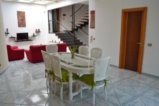 Diana Inn Accommodations - 9