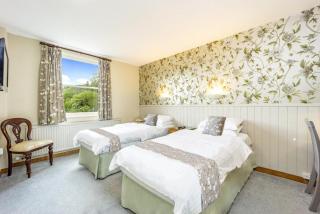Best Western Limpley Stoke Hotel - Bath - 2