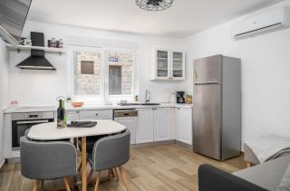Apartman Sidonija - Vodice - 0