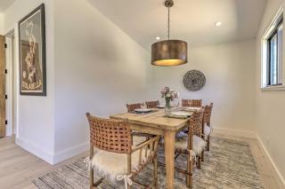 Stunning Wine Country Gem with Hot Tub and Patio! - Sonoma - 1