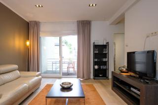 The Orange Flats - European District - 9