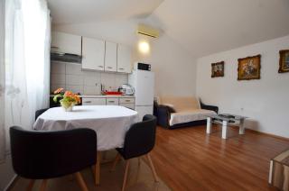 Zminj Apartments - 4