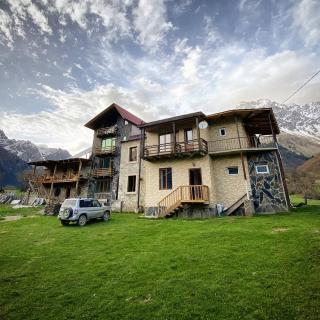 Peak Mazeri Guest House - Mazeri - 3